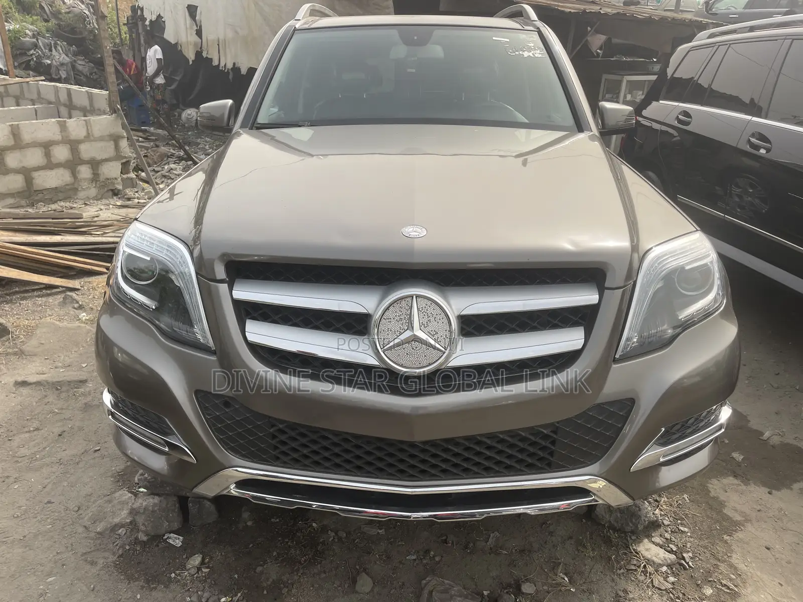 Mercedes-Benz GLK-Class 350 4MATIC 2013 Brown