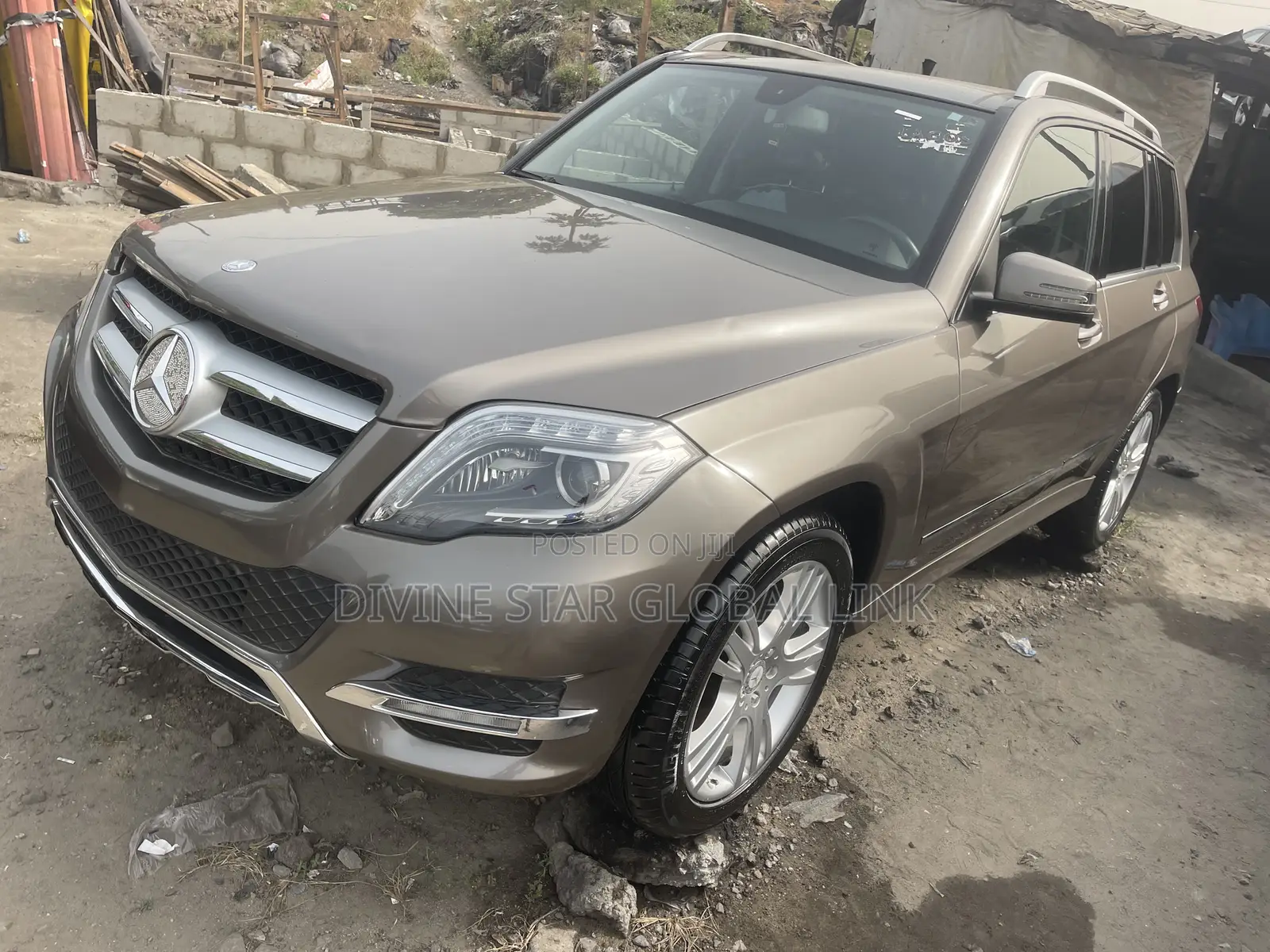 Mercedes-Benz GLK-Class 350 4MATIC 2013 Brown