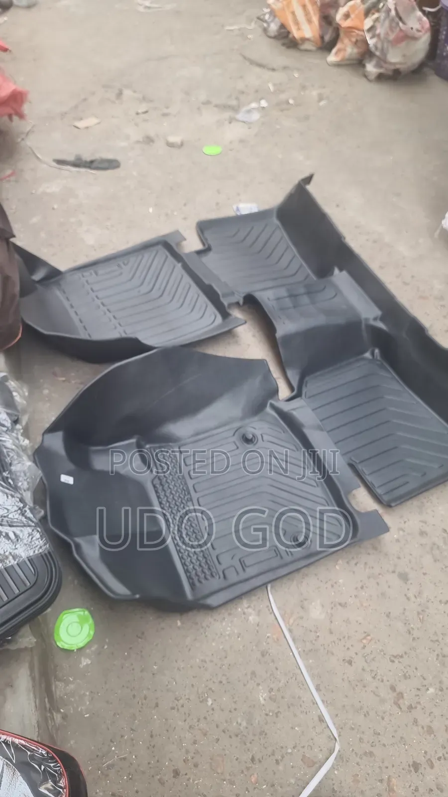Toyota Venza Plastic Car Foot Mat