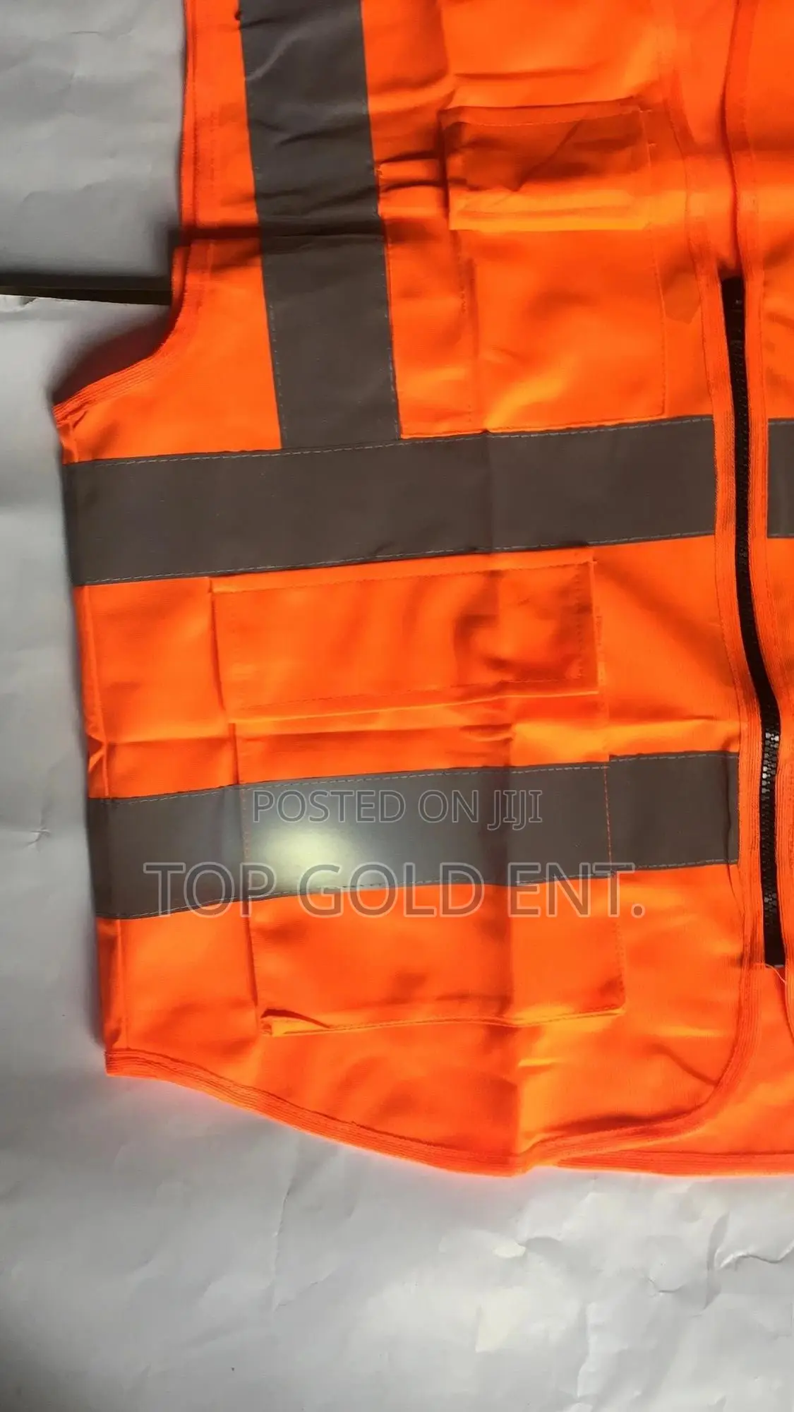 Zip Reflective Jacket With Pocket.