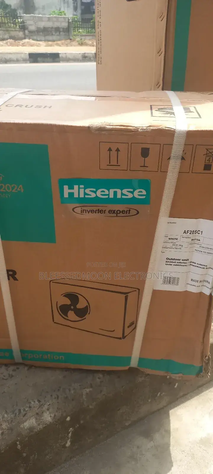 Hisense EXPERT INVERTER Standing Unit Ac Double Cooling