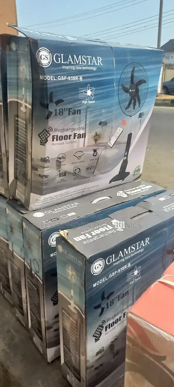 Glamestar Triple Coated Batteries Rechargeable Standard Fan