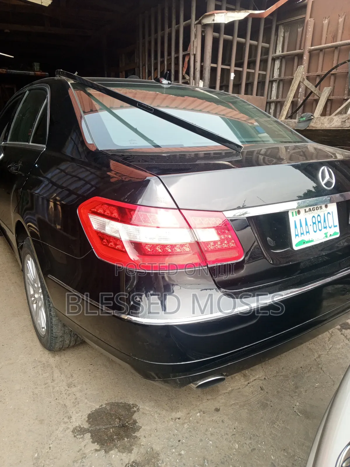 W212 Mercedes Benz E350 2012
