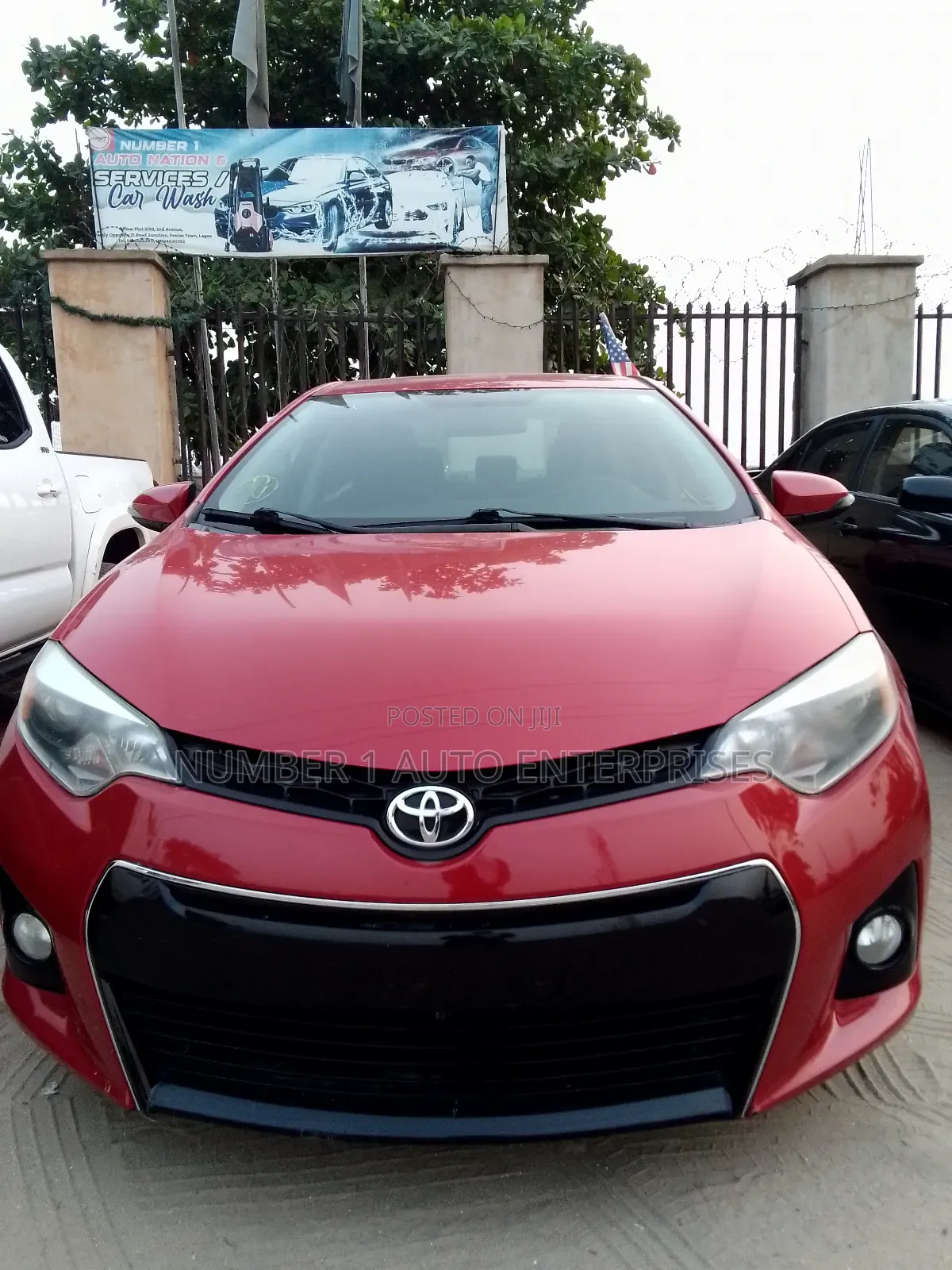 Toyota Corolla S 4dr Sedan (1.8L 4cyl CVT) 2014 Red