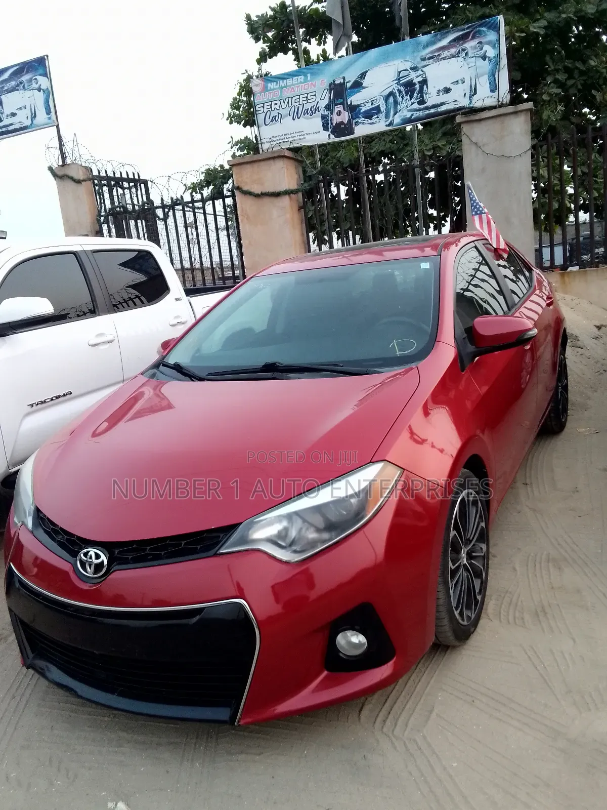 Toyota Corolla S 4dr Sedan (1.8L 4cyl CVT) 2014 Red