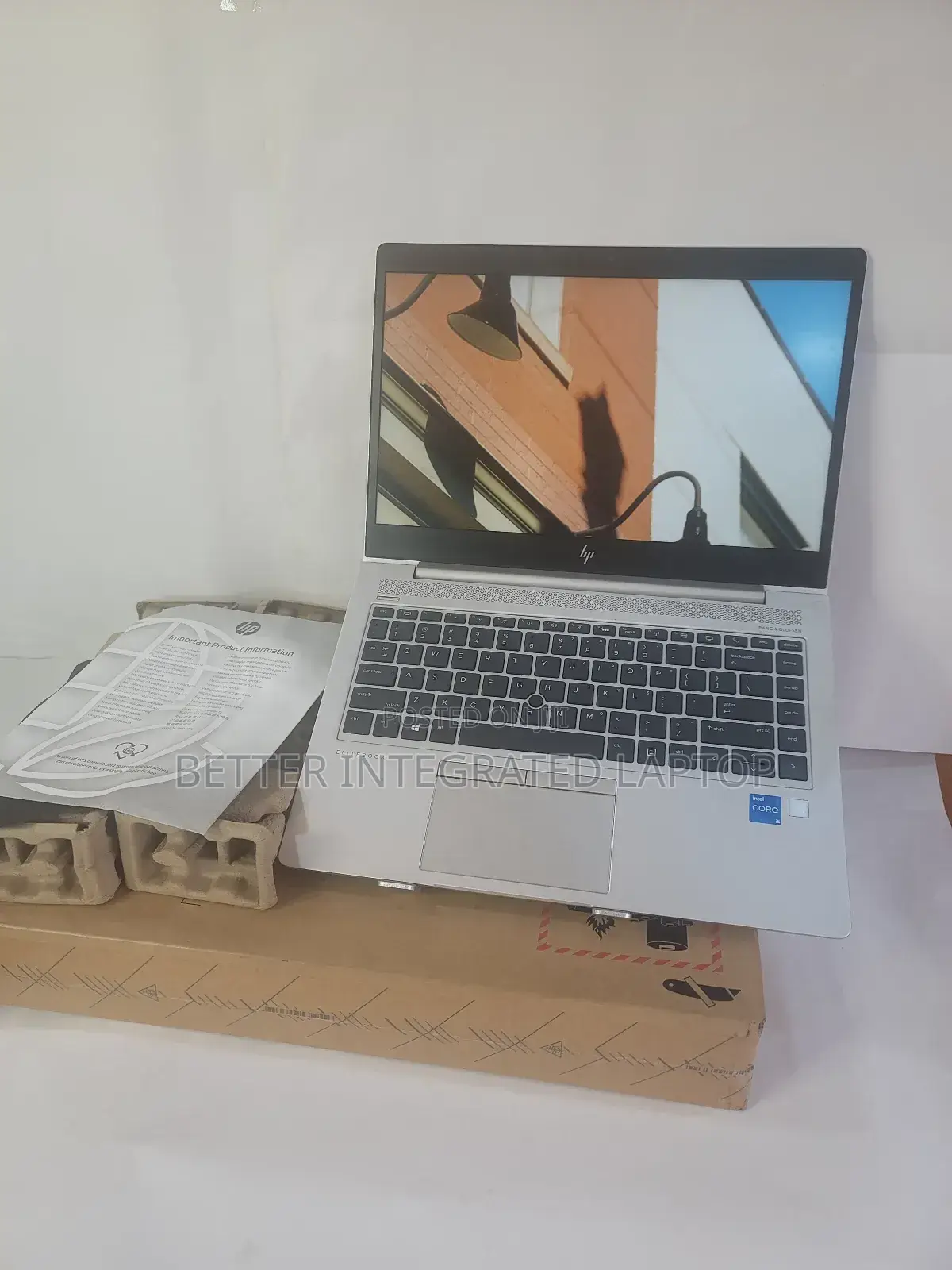 New Laptop HP EliteBook 2170P 16GB Intel Core i5 SSD 256GB