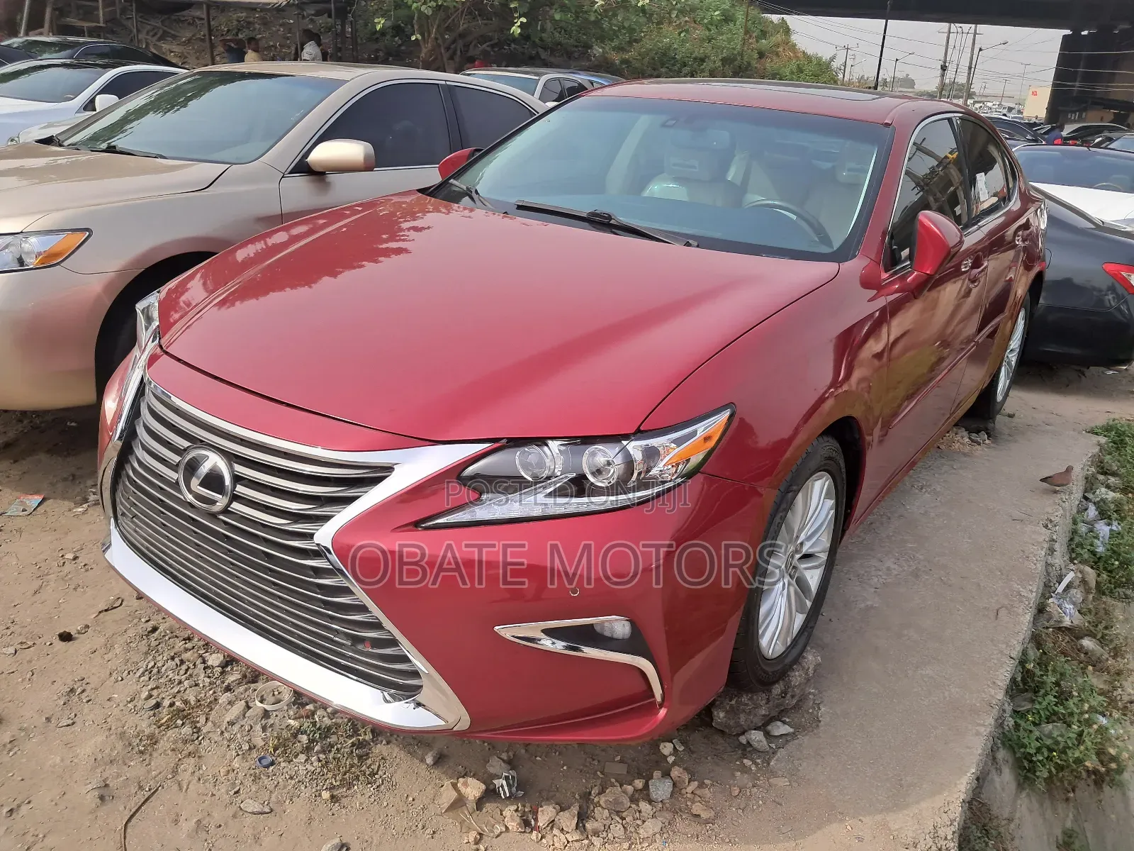 Lexus ES 350 FWD 2015 Red