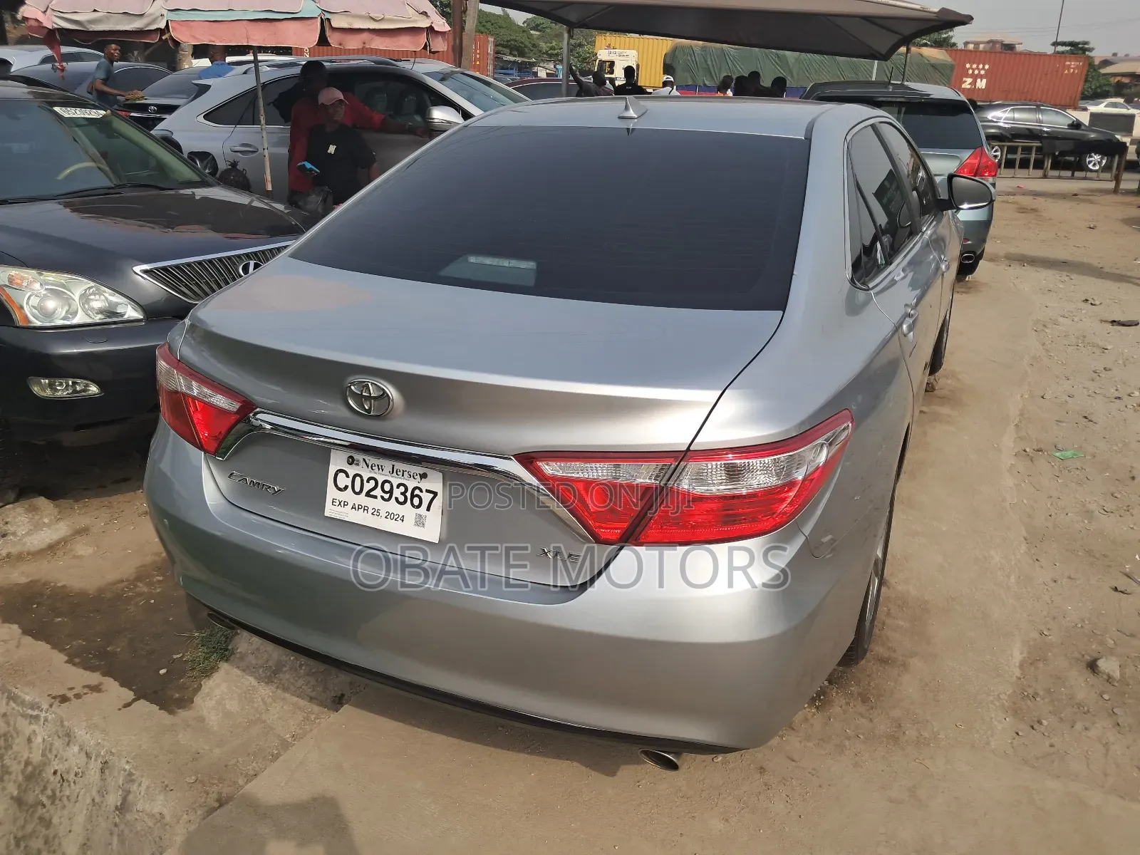 Toyota Camry 2015 Silver