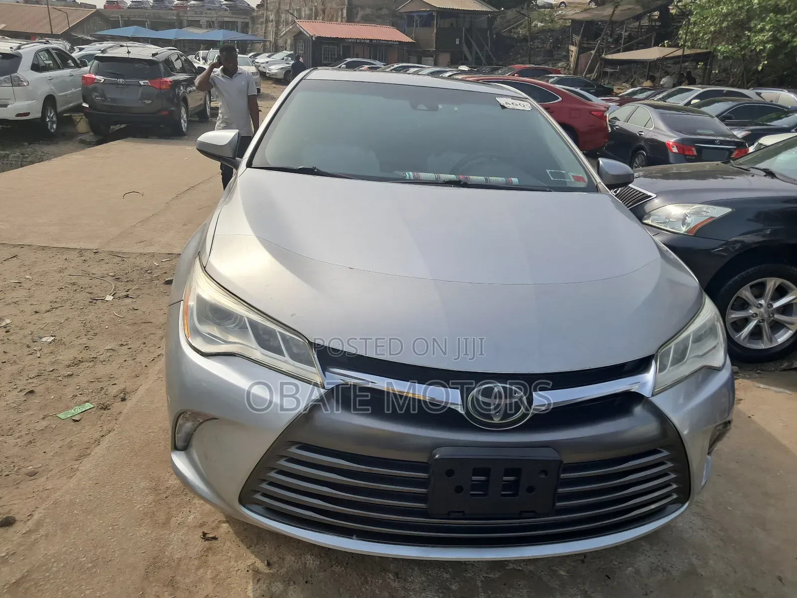 Toyota Camry 2015 Silver