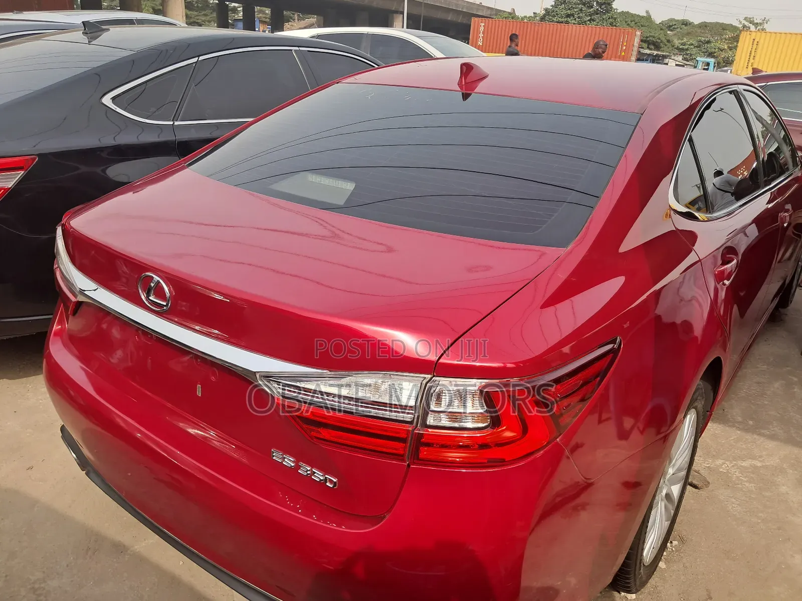Lexus ES 350 FWD 2015 Red
