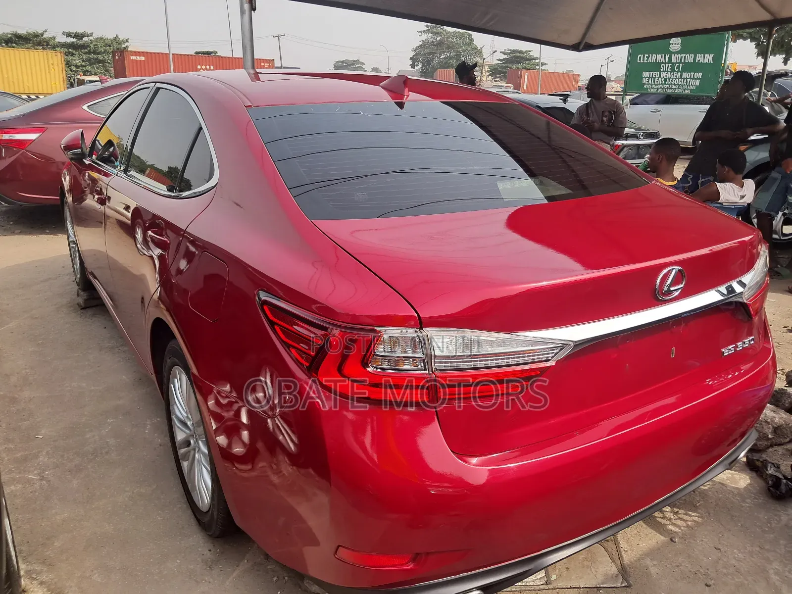 Lexus ES 350 FWD 2015 Red