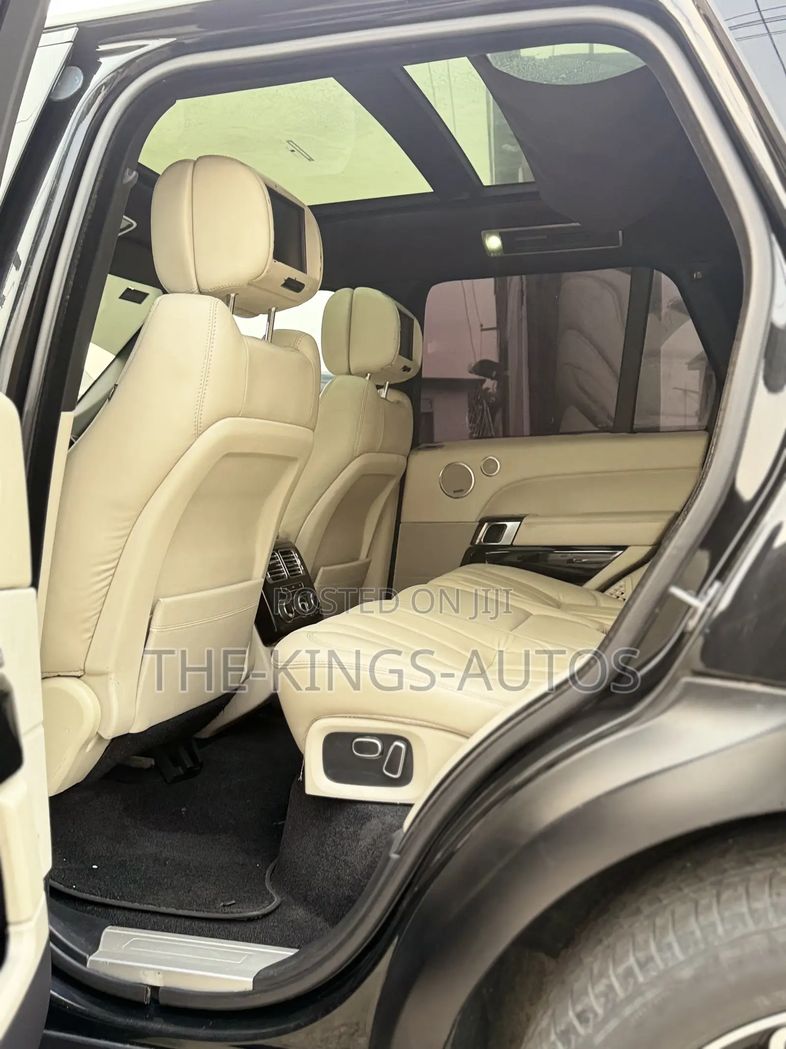 Land Rover Range Rover Vogue 2014 Black