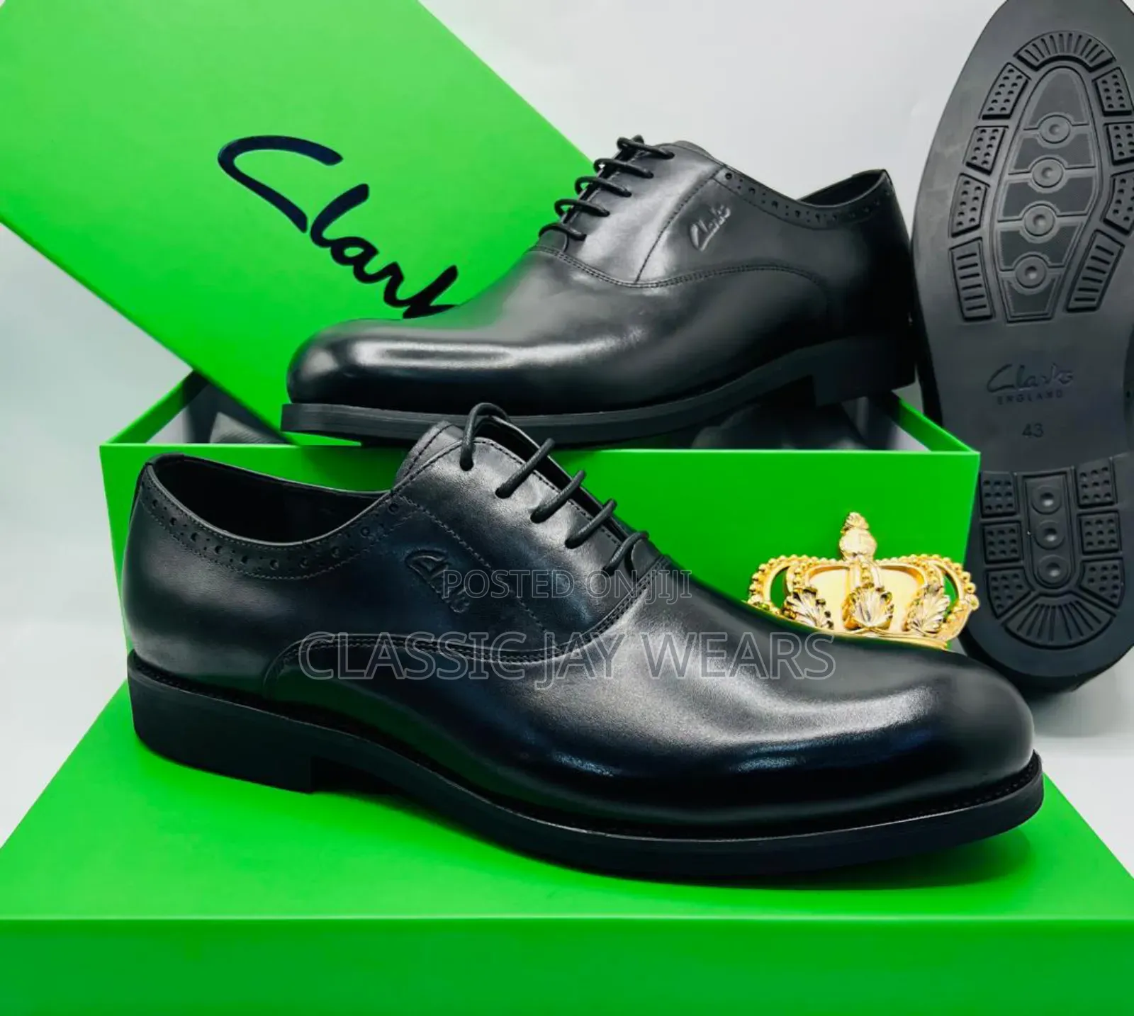 Plain and Lace Up Quality Clarks Shoes for Men