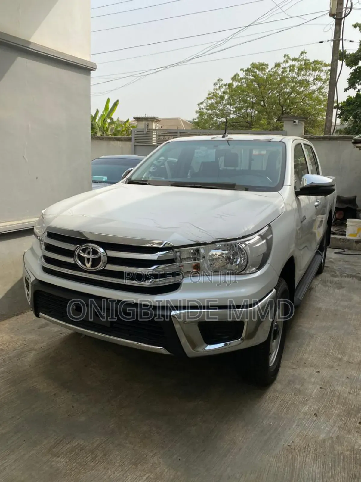 New Toyota Hilux 2023 White