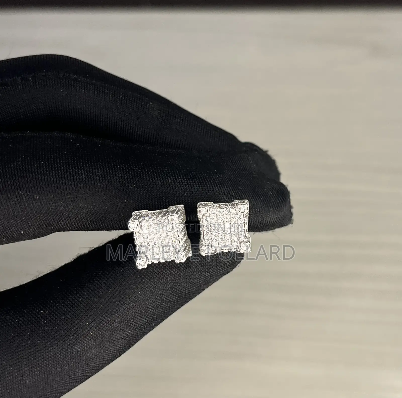24 Kt Gold Plated Iced Out Cz Diamond Men Women Stud Earring