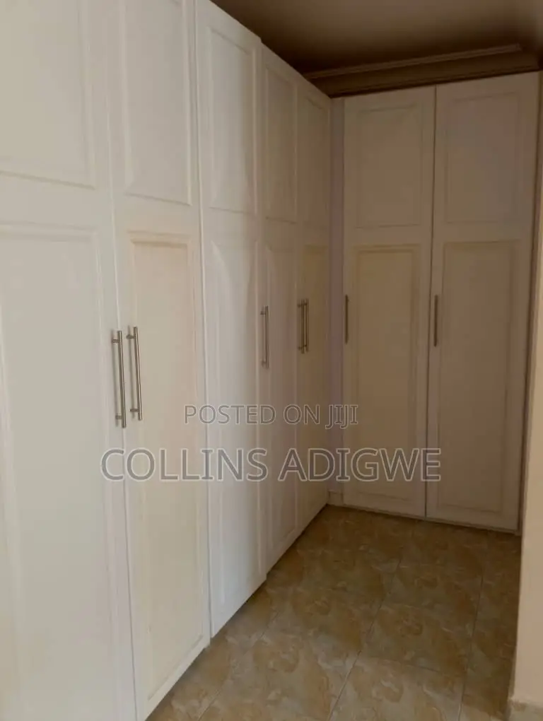 4bdrm Duplex in Chevron Lekki for sale
