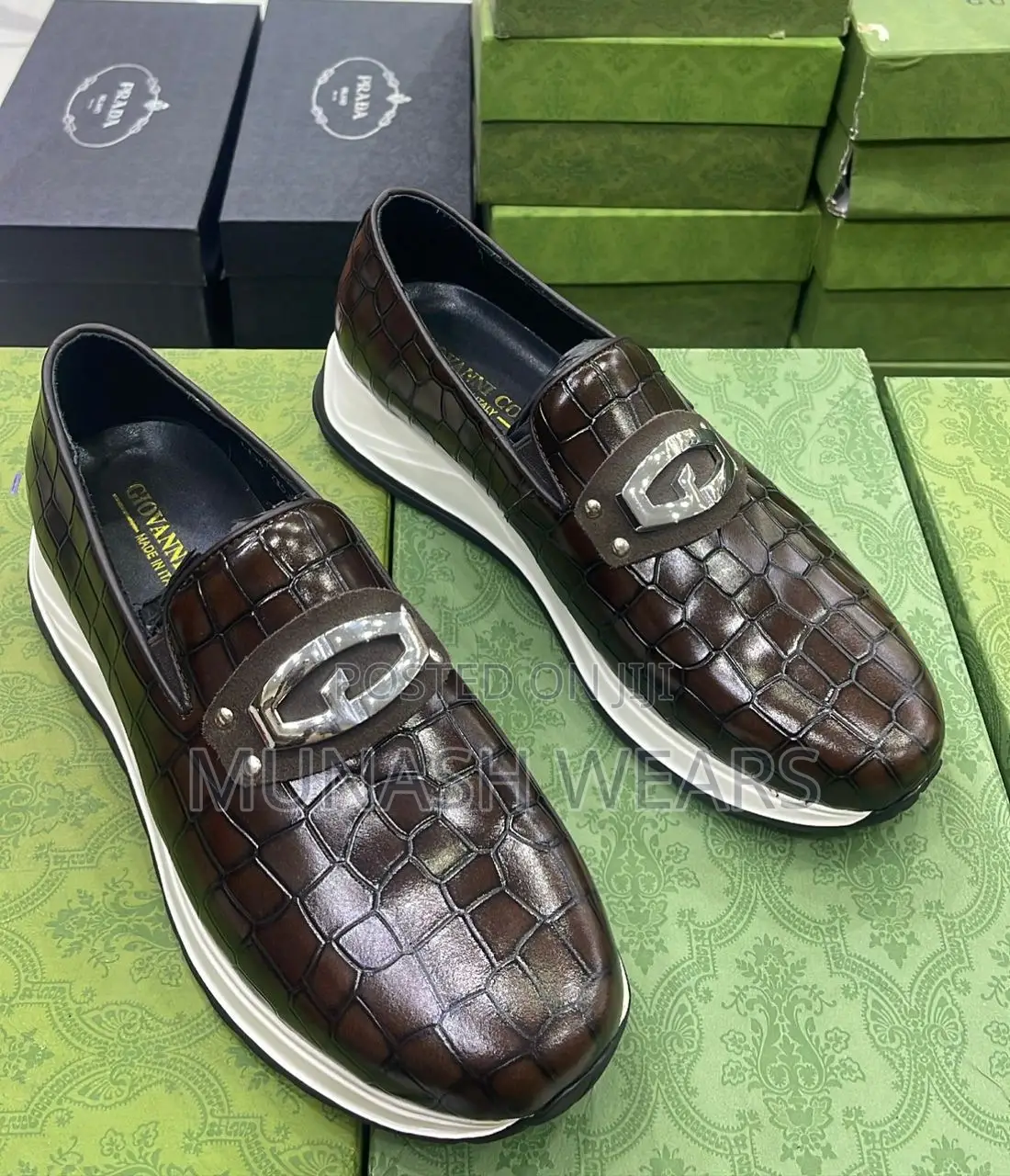 Luxury Giovani Conti Casual Shoe