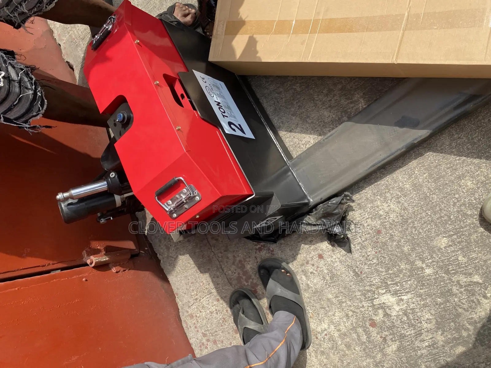 2T Electric Pallet Truck