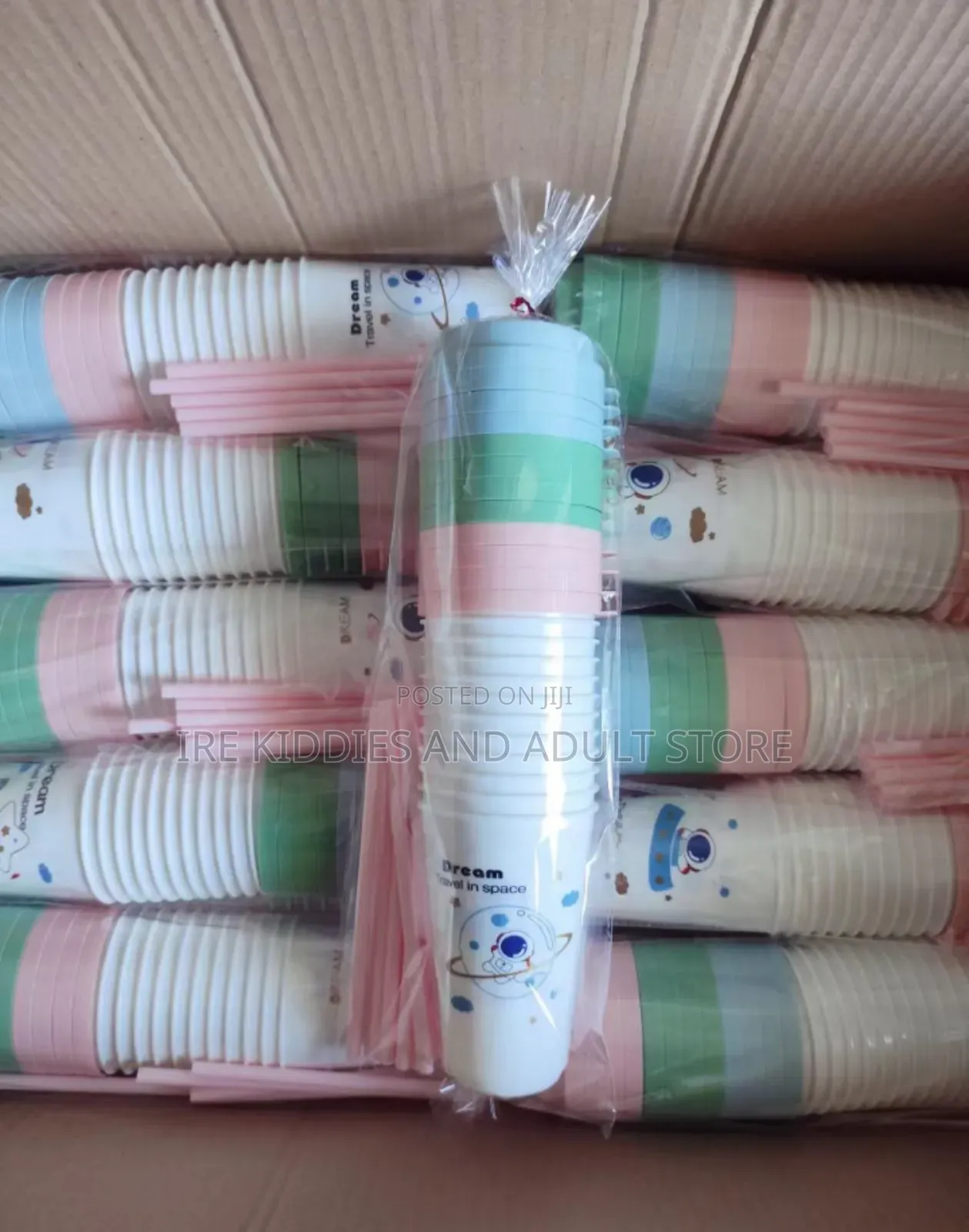 12pcs of Dream Covered Cup With Straw