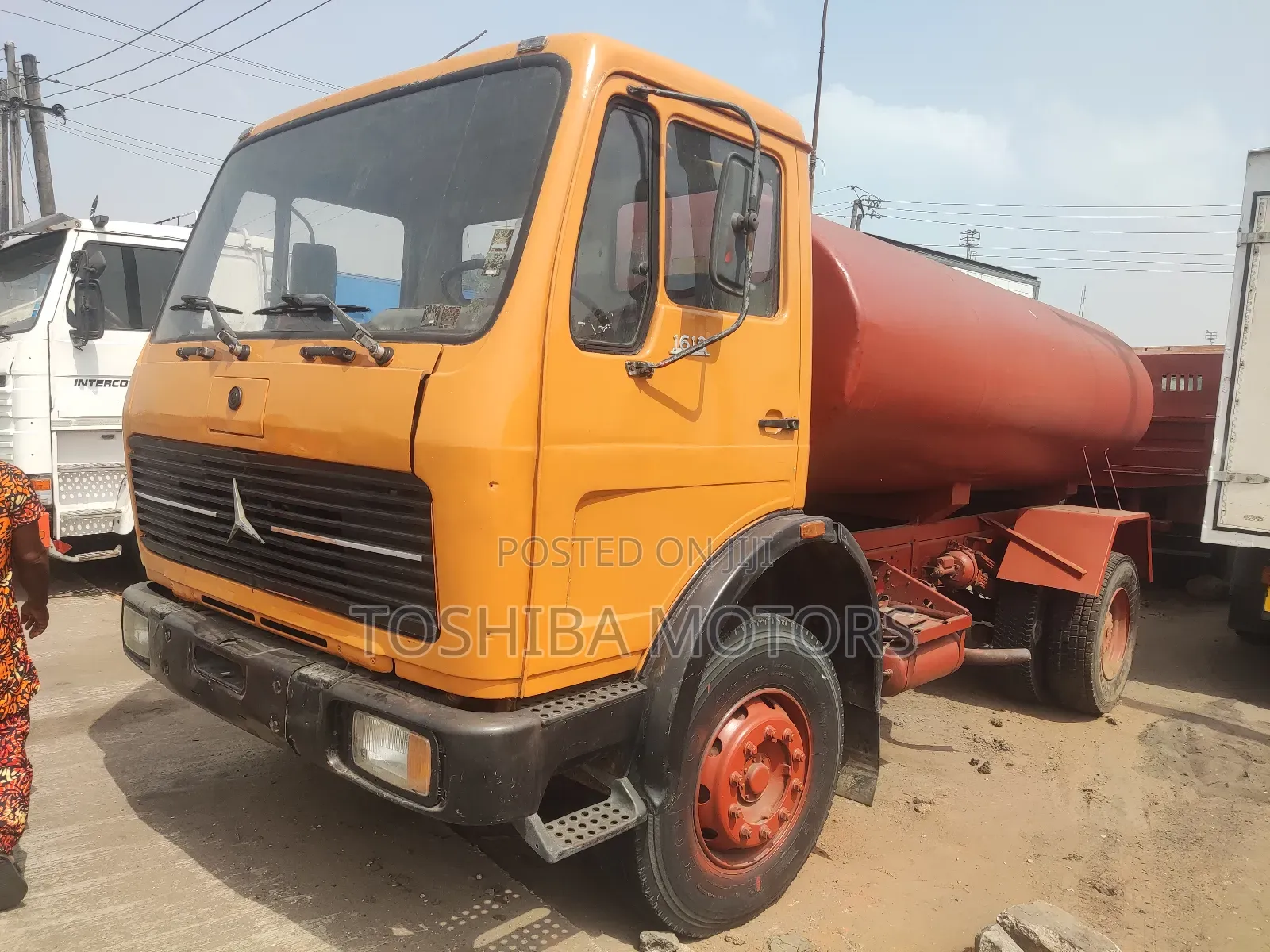 Mercedes Benz Water Tanker