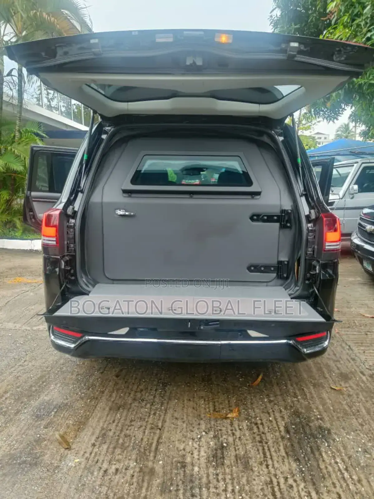 2022 Bulletproof Landcruiser for Rent(Upgraded)