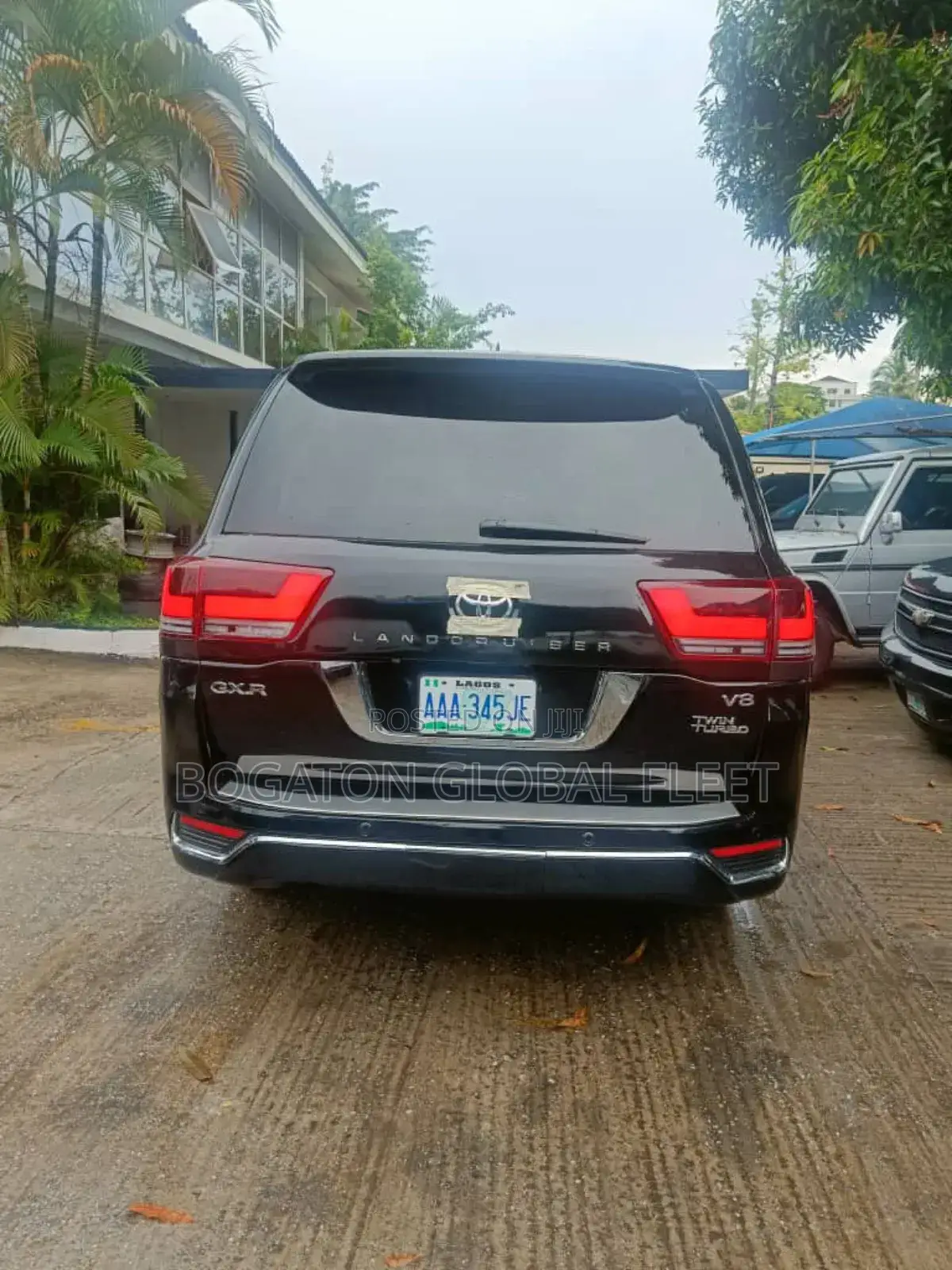 2022 Bulletproof Landcruiser for Rent(Upgraded)