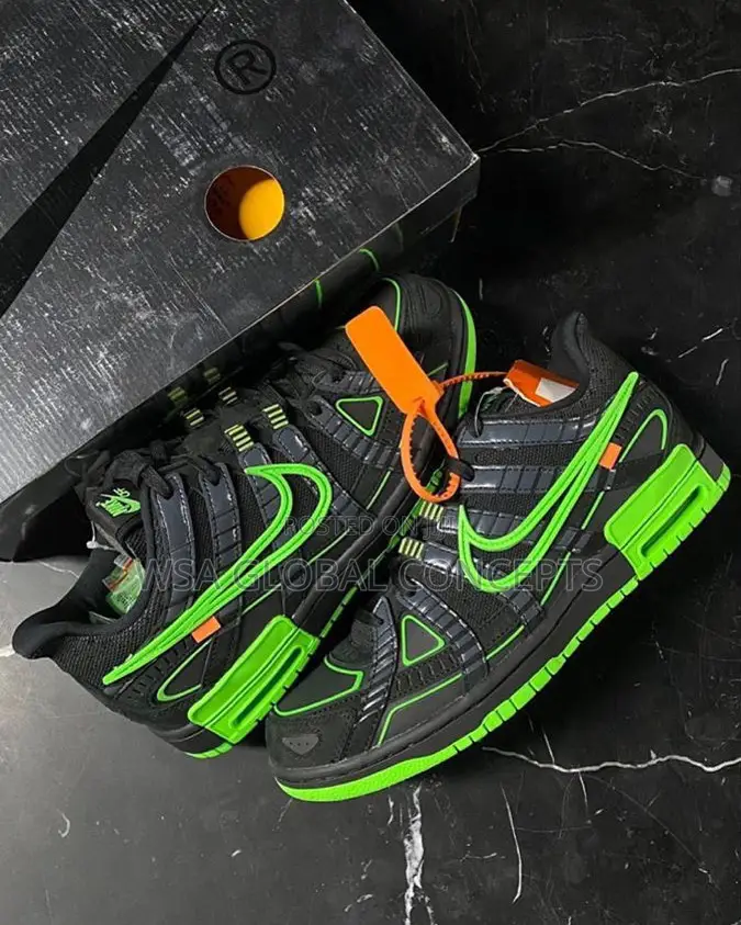 Nike Air Rubber Dunk Off-White Green-Strike Sneakers