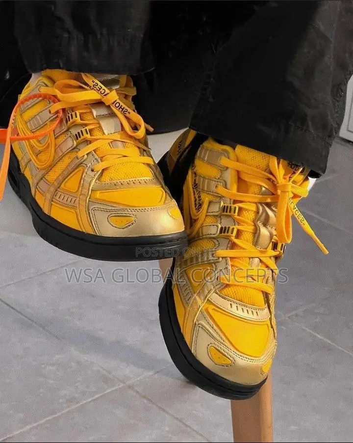 Nike Air Rubber Dunk Off-White University-Gold Sneakers