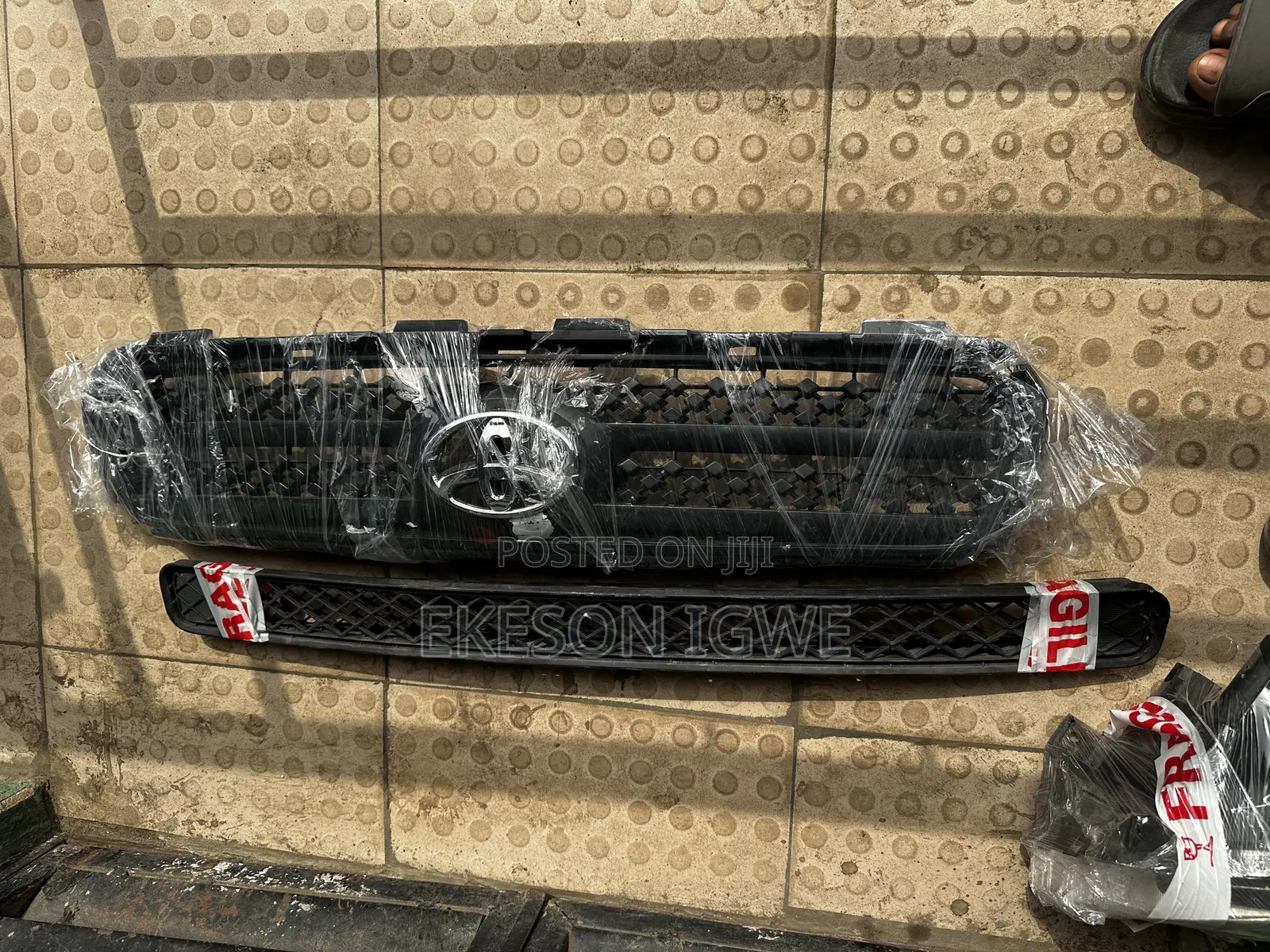 Front Grill Toyota Rav4 2006-07