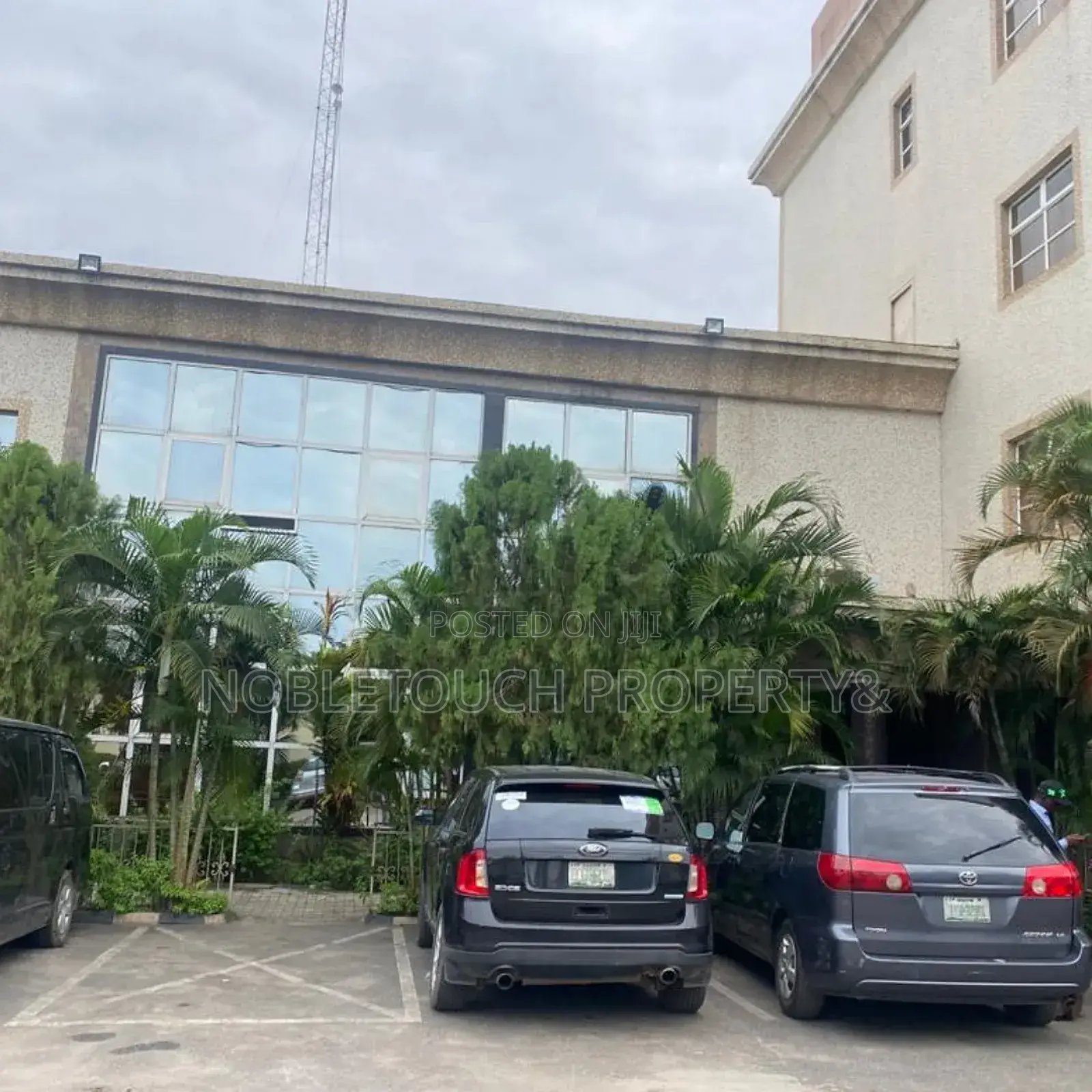 125rooms Hotel in Ajao Estate