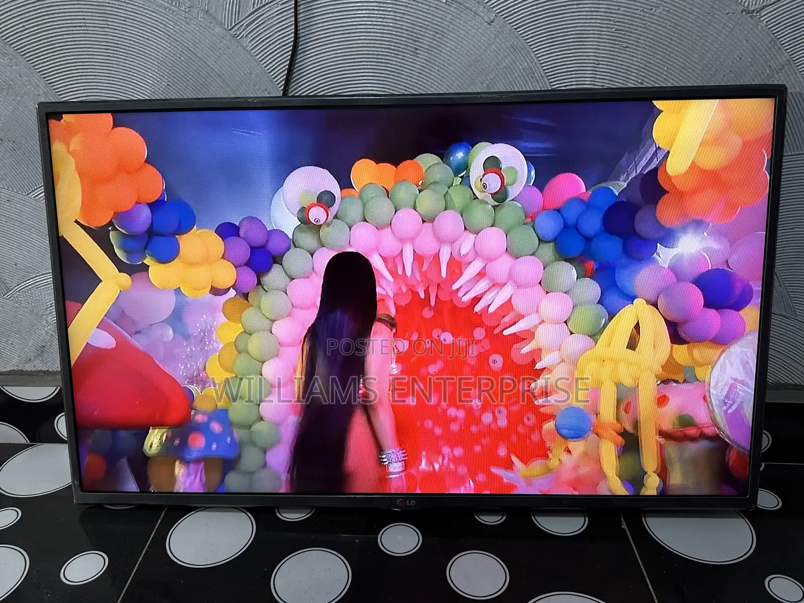 40 Inches LG Non Smart TV