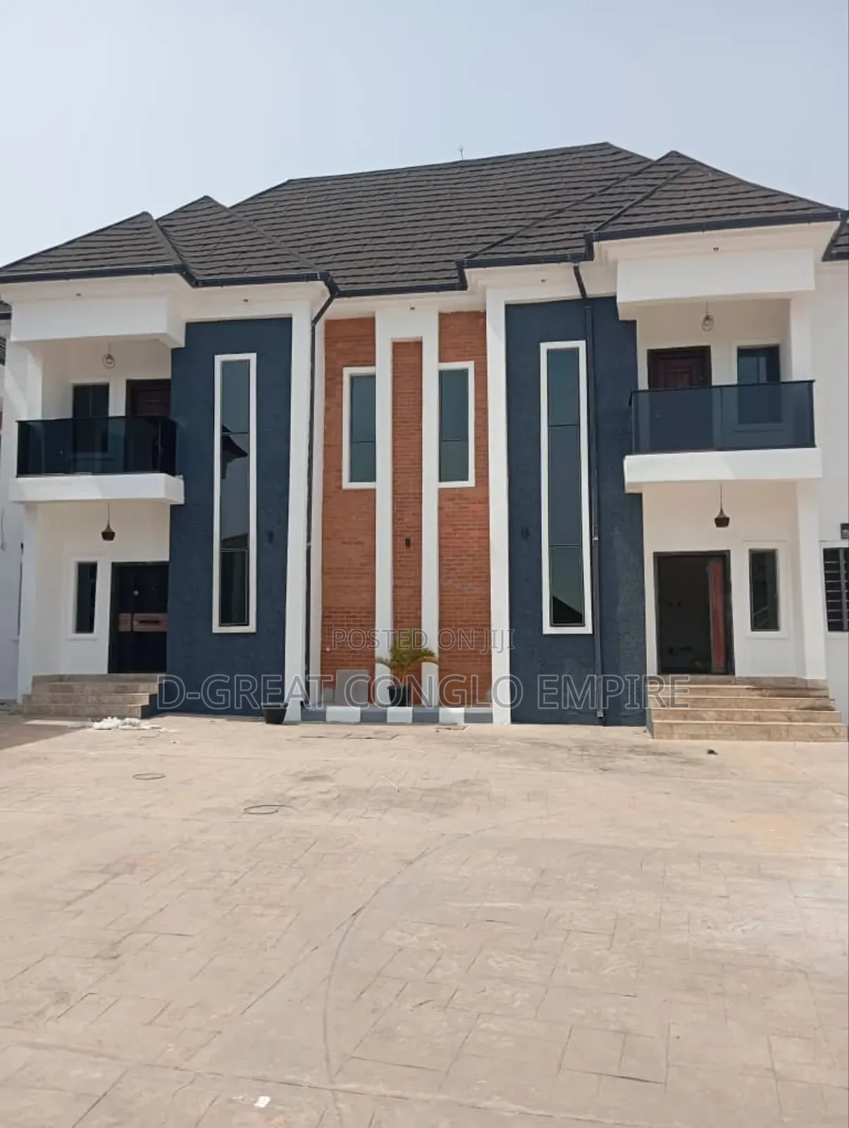 14bdrm Block of Flats in Marble Hill, Oshimili South for sale