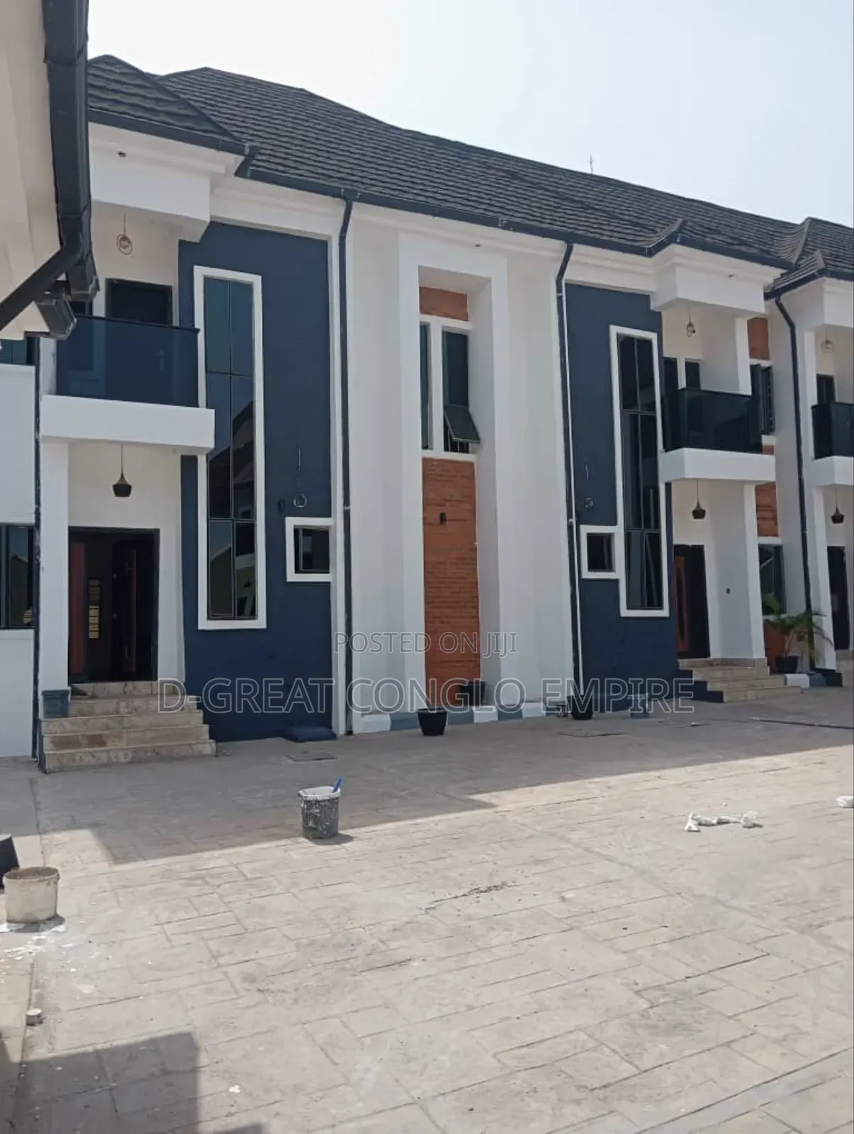 14bdrm Block of Flats in Marble Hill, Oshimili South for sale