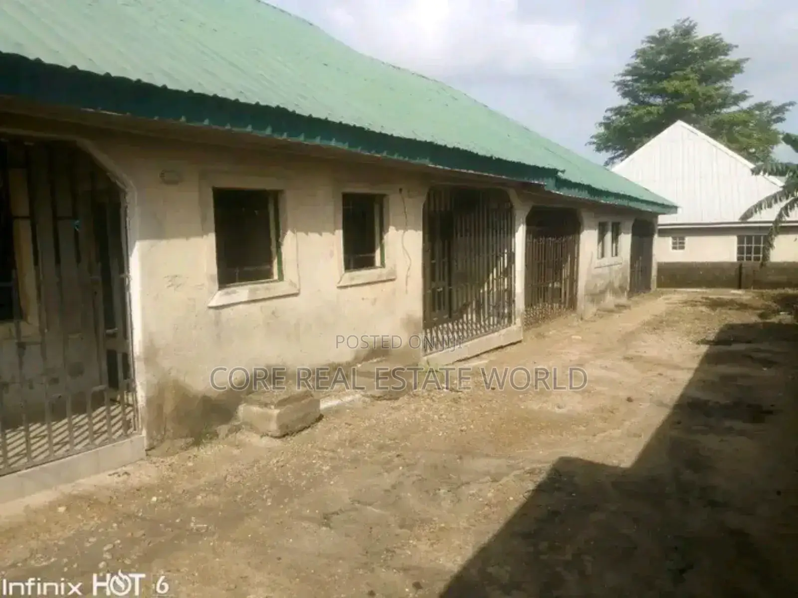 Ibuzo, Admiralty Drive, Umeri Delta State