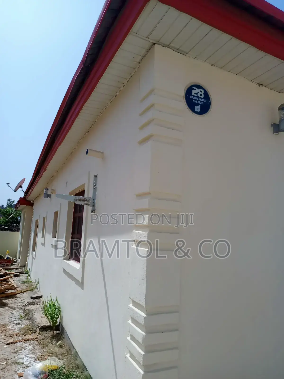 2bdrm Bungalow in Trademore, Lugbe District for rent