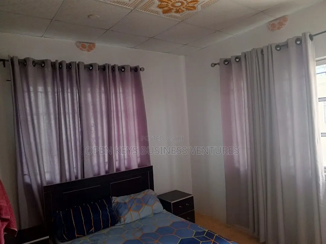 2bdrm Block of Flats in Elebu, Akala Express for sale
