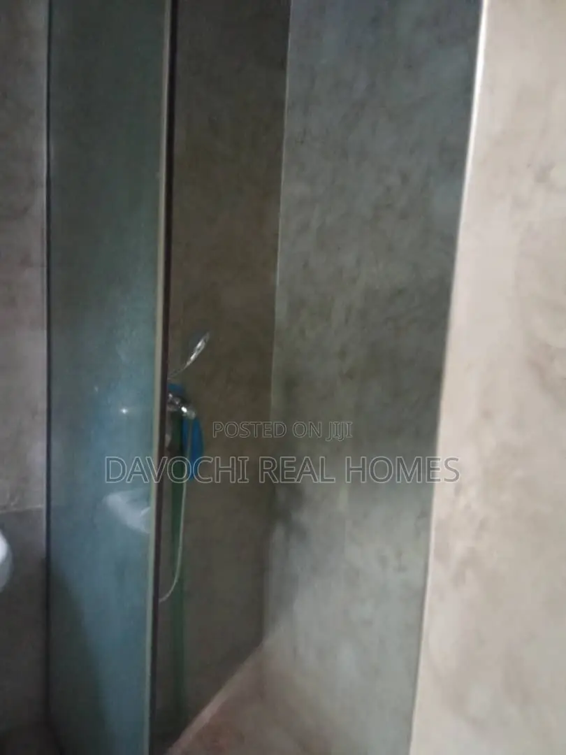 Furnished 3bdrm Duplex in Thomas Estate for rent