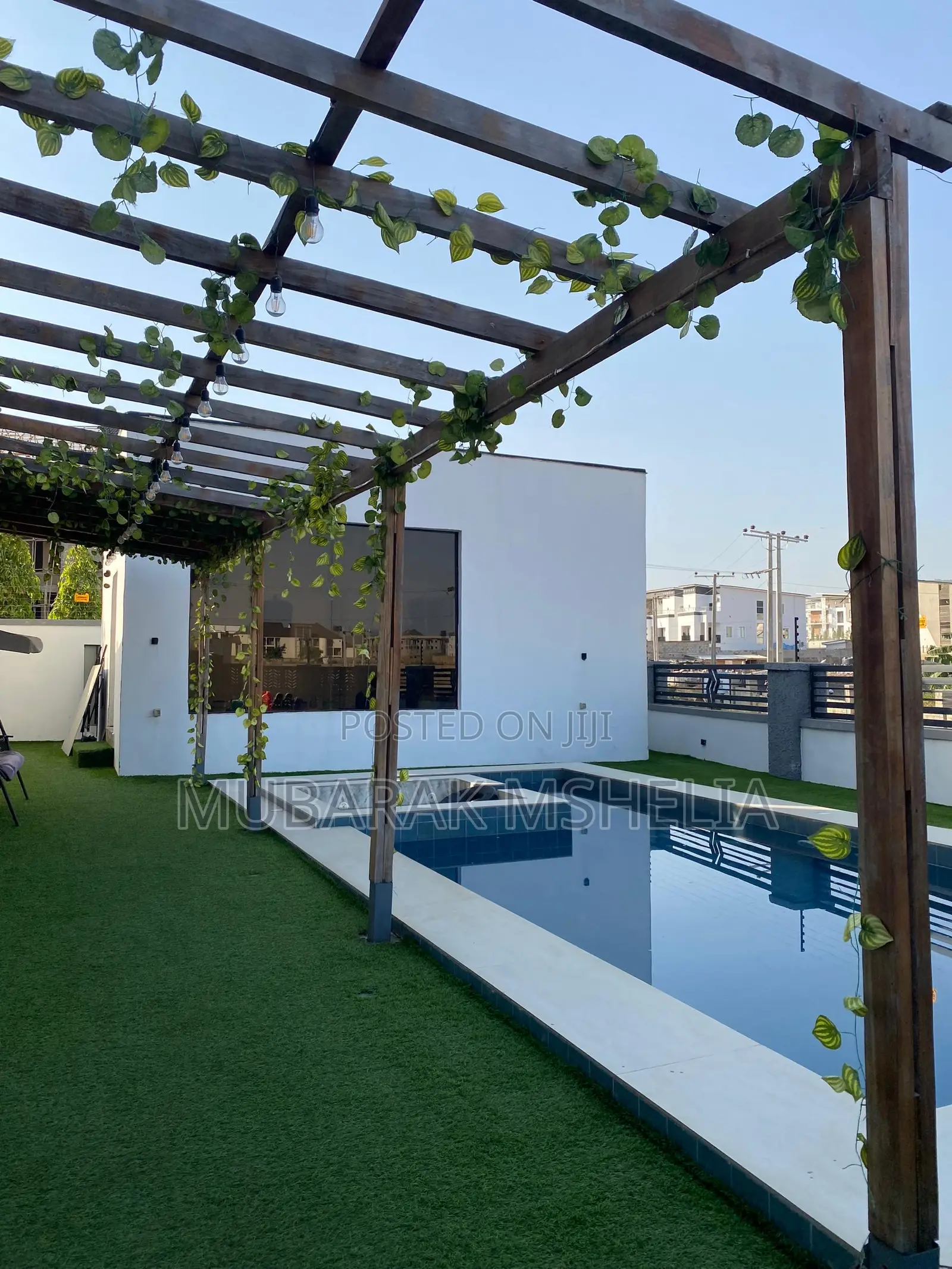 Furnished 5bdrm Duplex in Jahi for sale