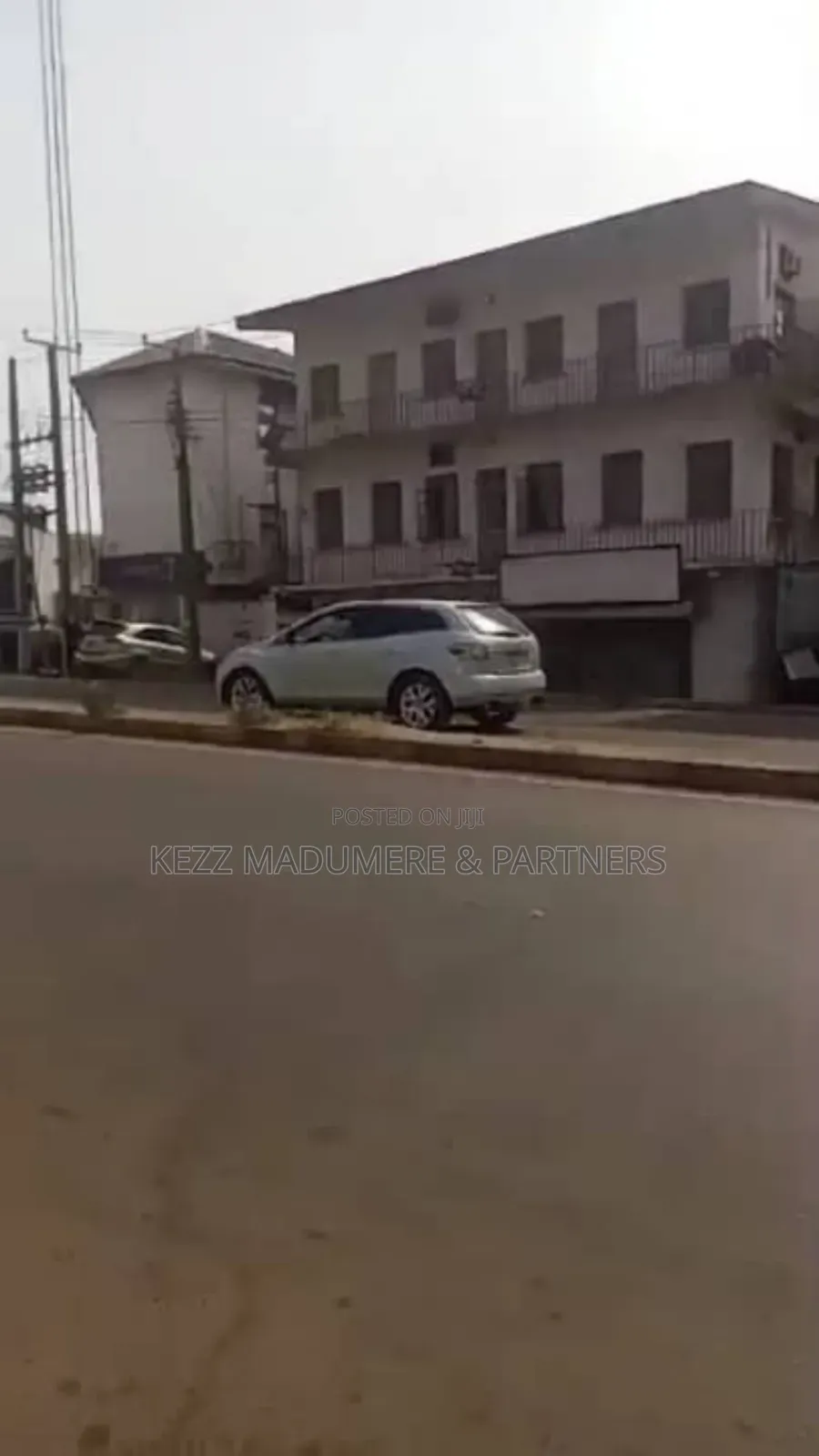 2bdrm Block of Flats in Ogui Road , Enugu , for sale