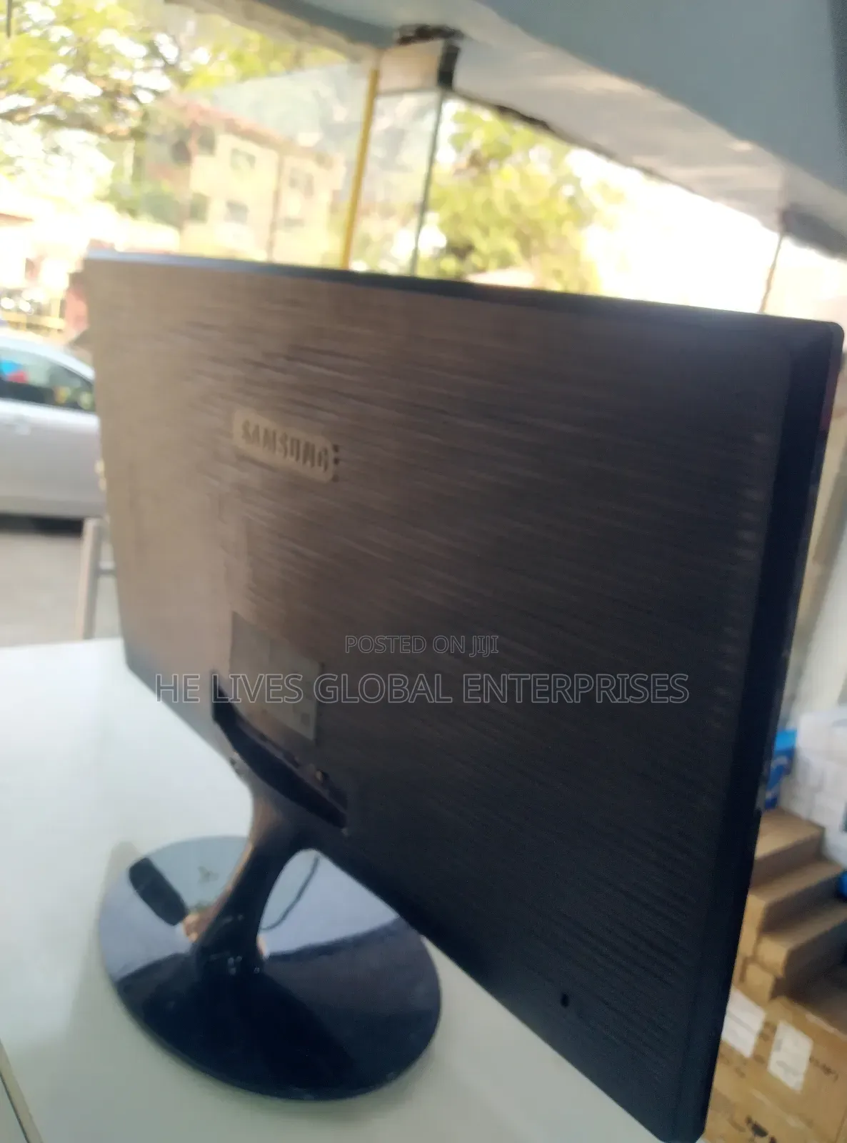 Samsung Led Ultra Slim Monitor HDMI
