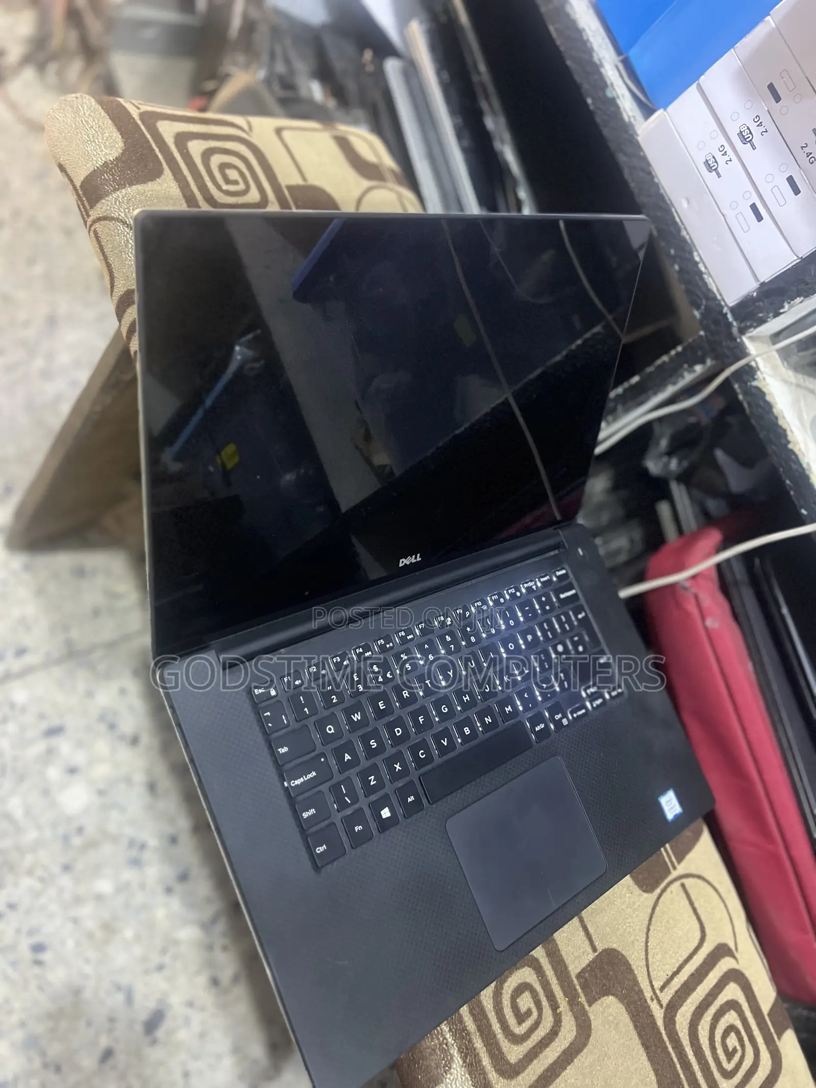 New Laptop Dell 32GB Intel Core I7 SSD 1T