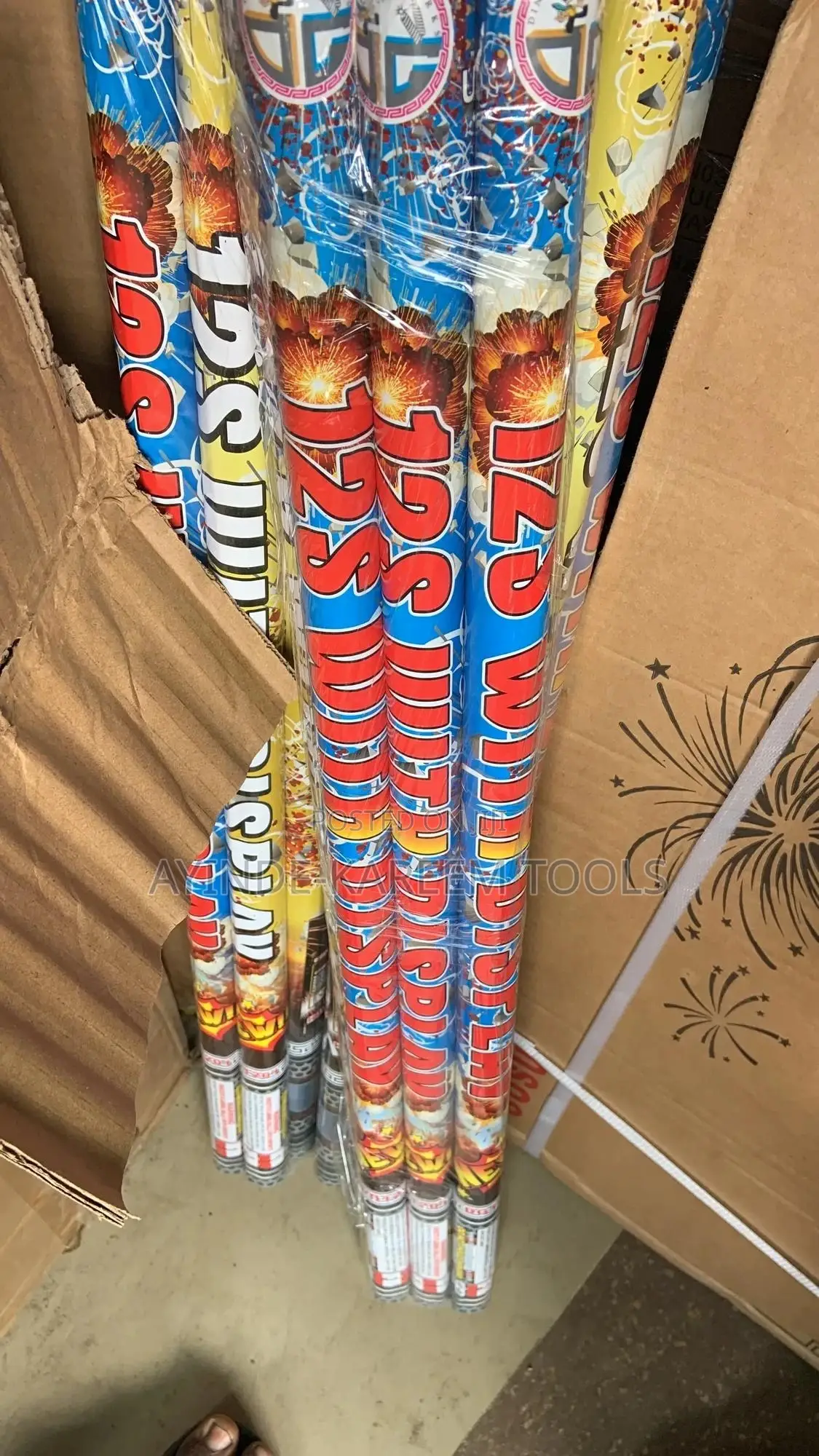 6pcs 12 Shot Fireworks Knock Out Banger With Display
