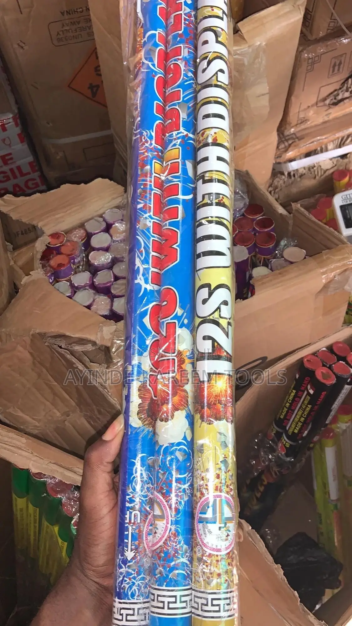 6pcs 12 Shot Fireworks Knock Out Banger With Display