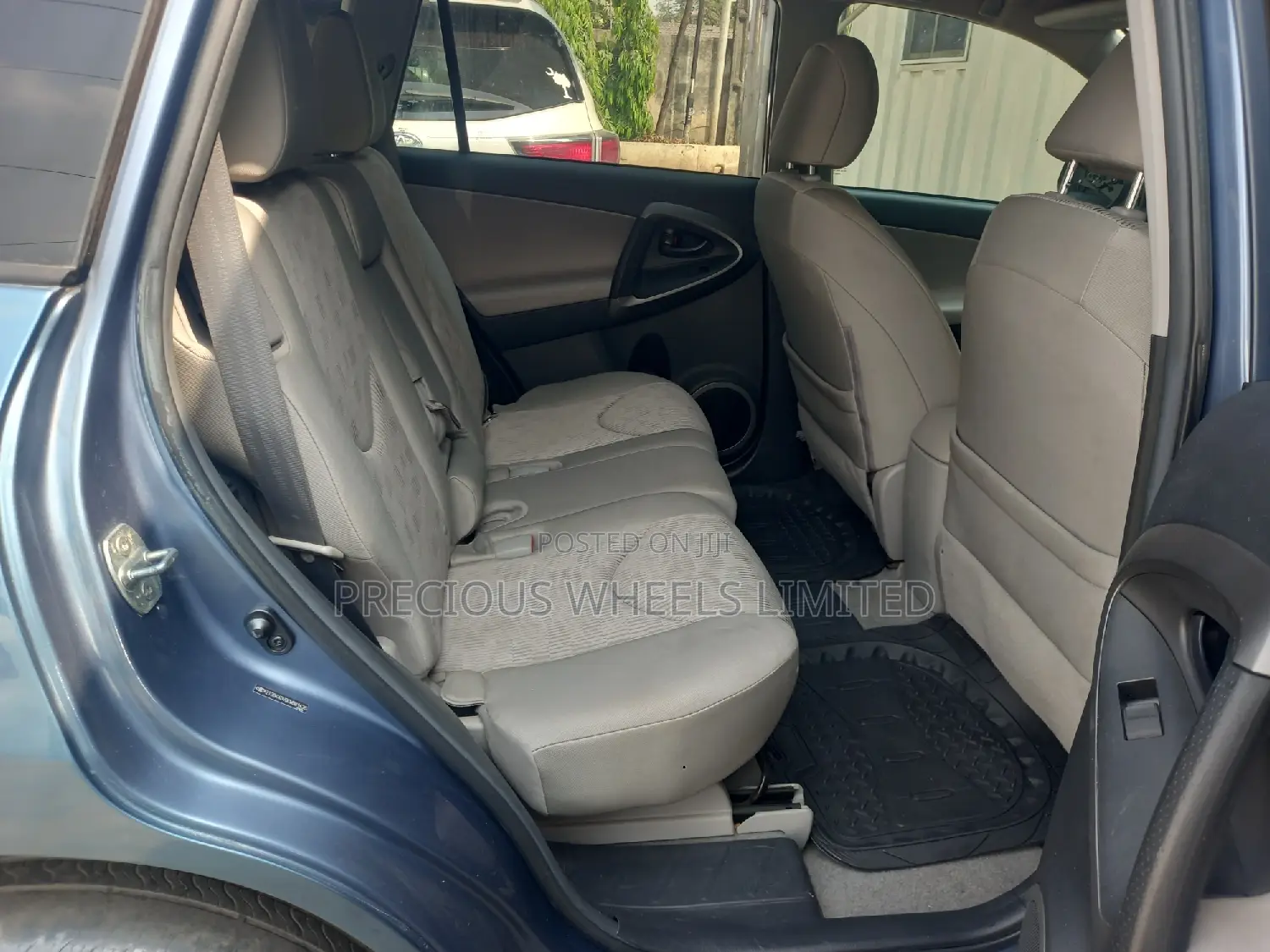 Toyota RAV4 2012 Blue