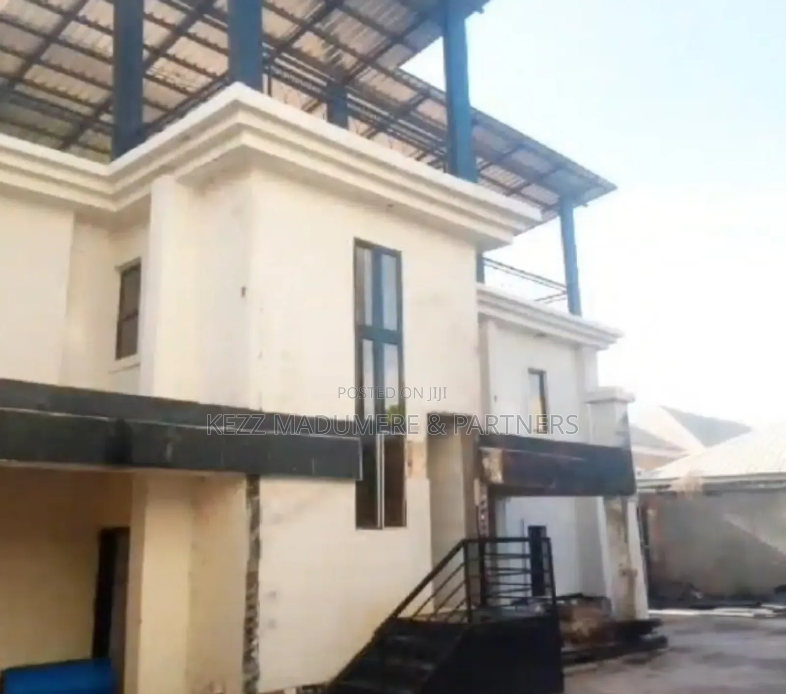 For Sale : 20 Rooms Hotel , Trans Ekulu, Enugu