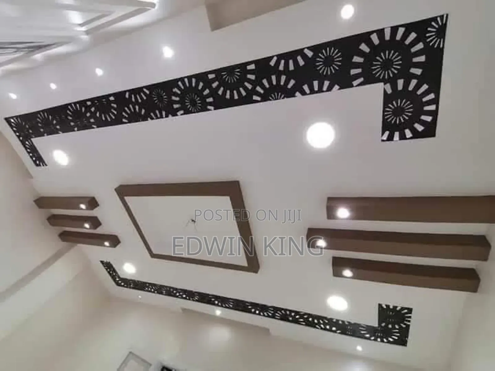 Ceiling Pop Outstanding