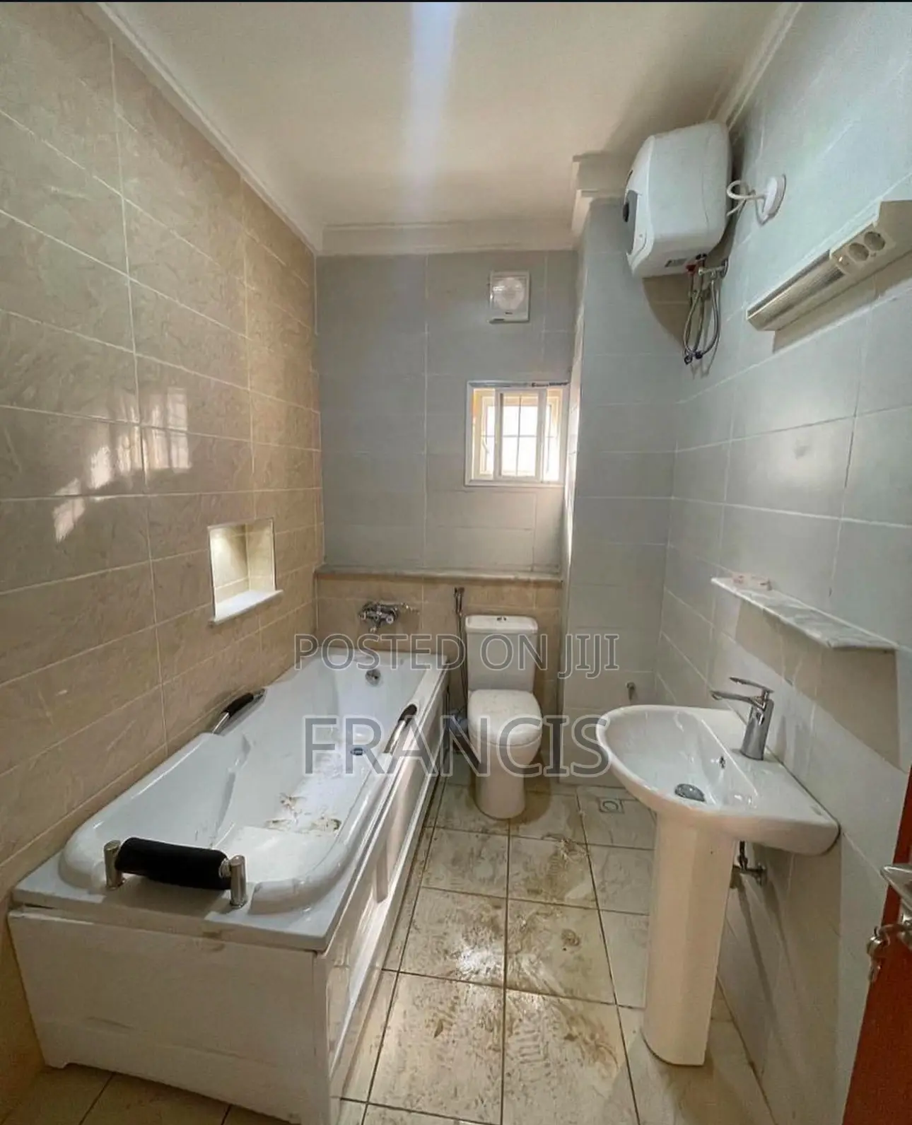 3bdrm Apartment in Regent Apartment, Katampe for sale
