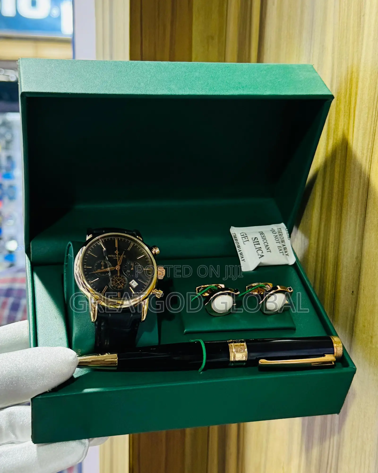 Men Set Wristwatch With Cufflinks Pen
