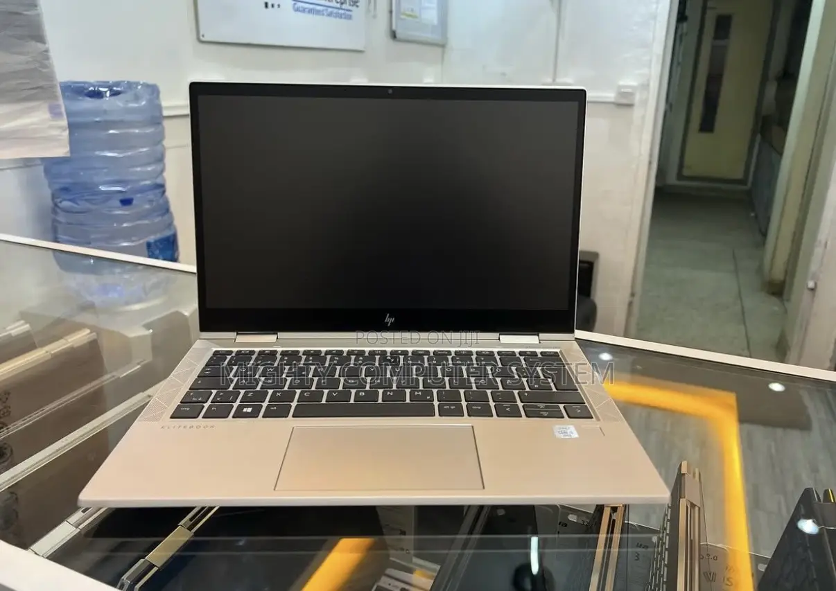 Laptop HP EliteBook 830 G7 16GB Intel Core I7 SSD 512GB