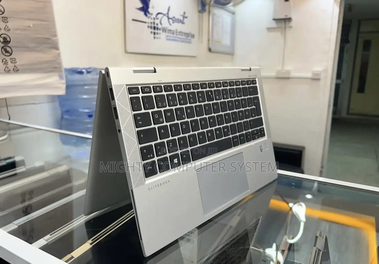 Laptop HP EliteBook 830 G7 16GB Intel Core I7 SSD 512GB